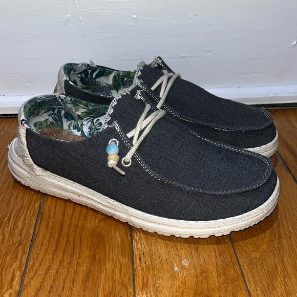 Hey Dude Wendy Natural- Carbon - Picture 1 of 7